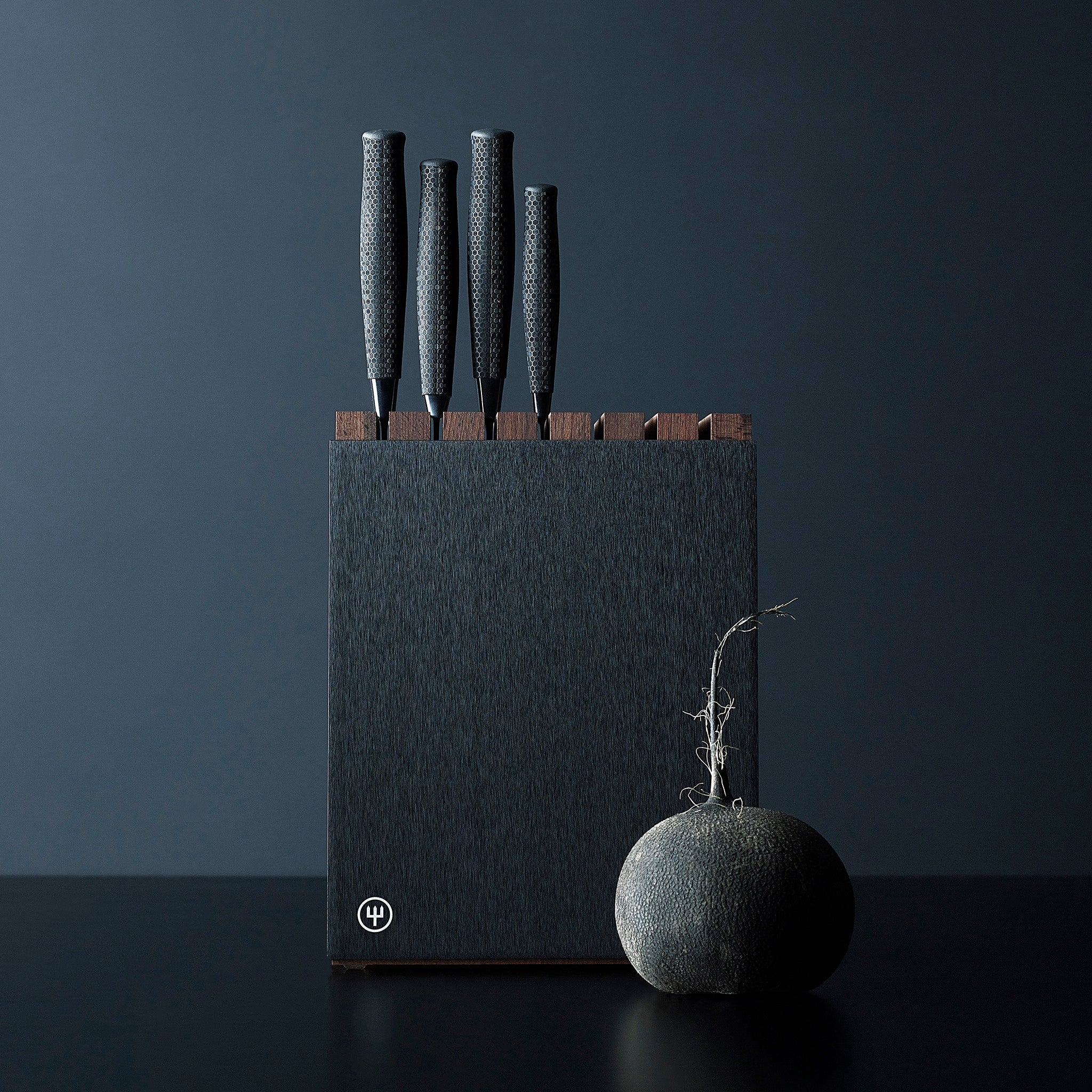 7-Slot Black Aluminum Knife Block with Wood Insert - Image 2