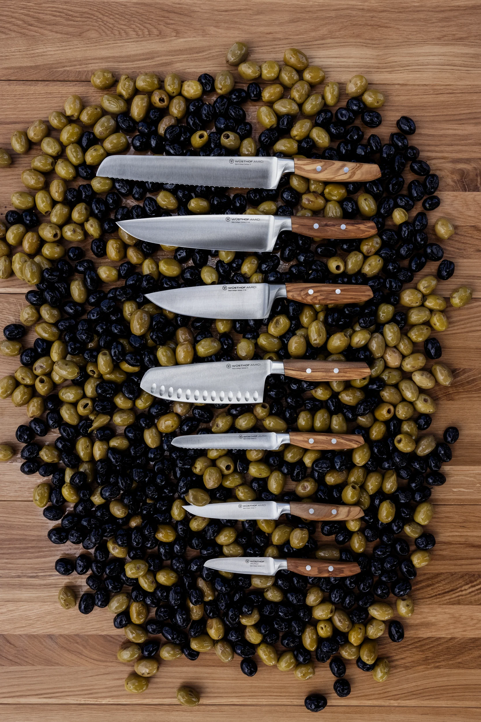 Amici Precision Double-Serrated Bread Knife 23 cm | 9 inch - Image 4