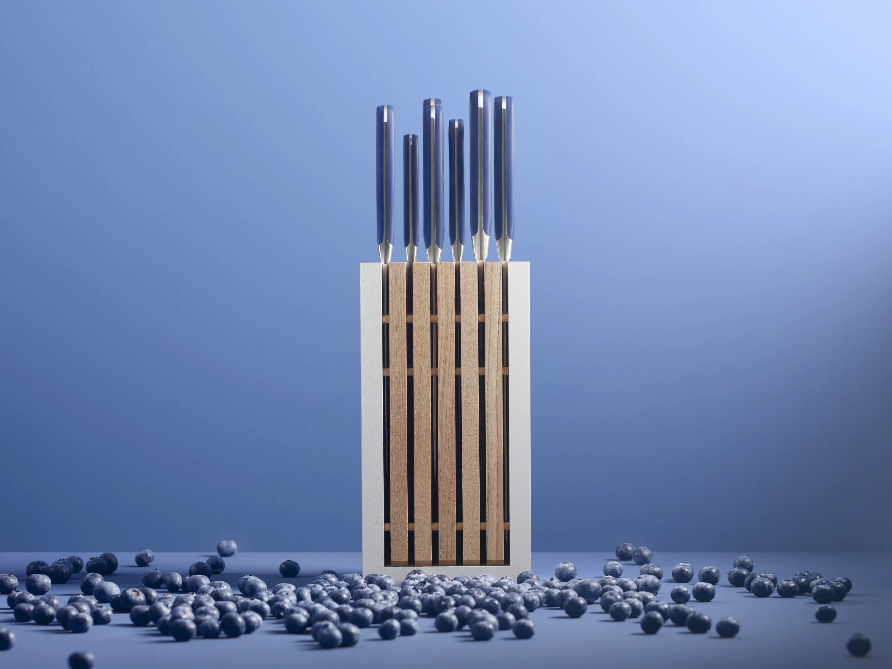 Classic 8-Piece Designer Knife Block Set - Image 25