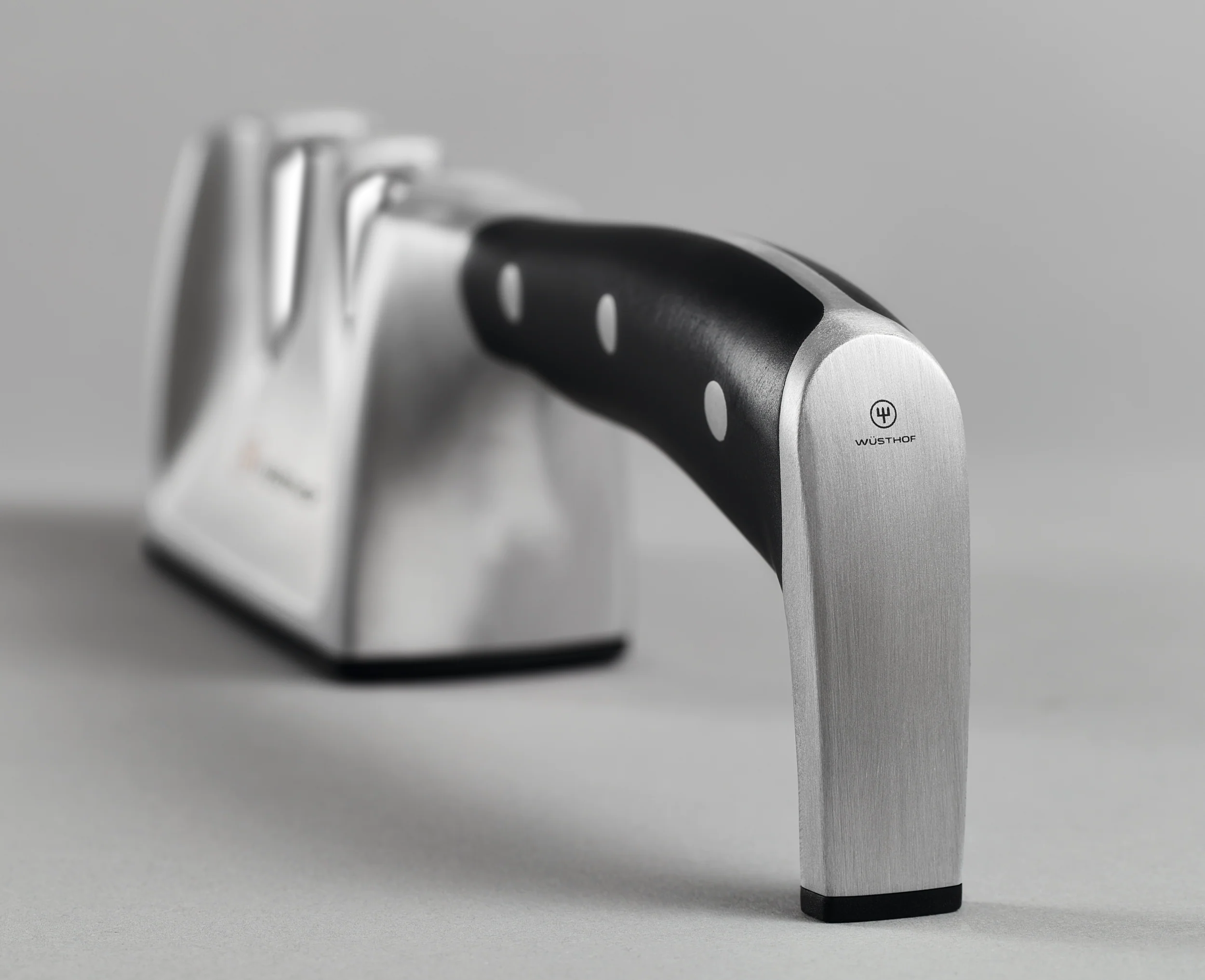 Classic Ikon 2-Stage Hand Held Knife Sharpener - Image 2