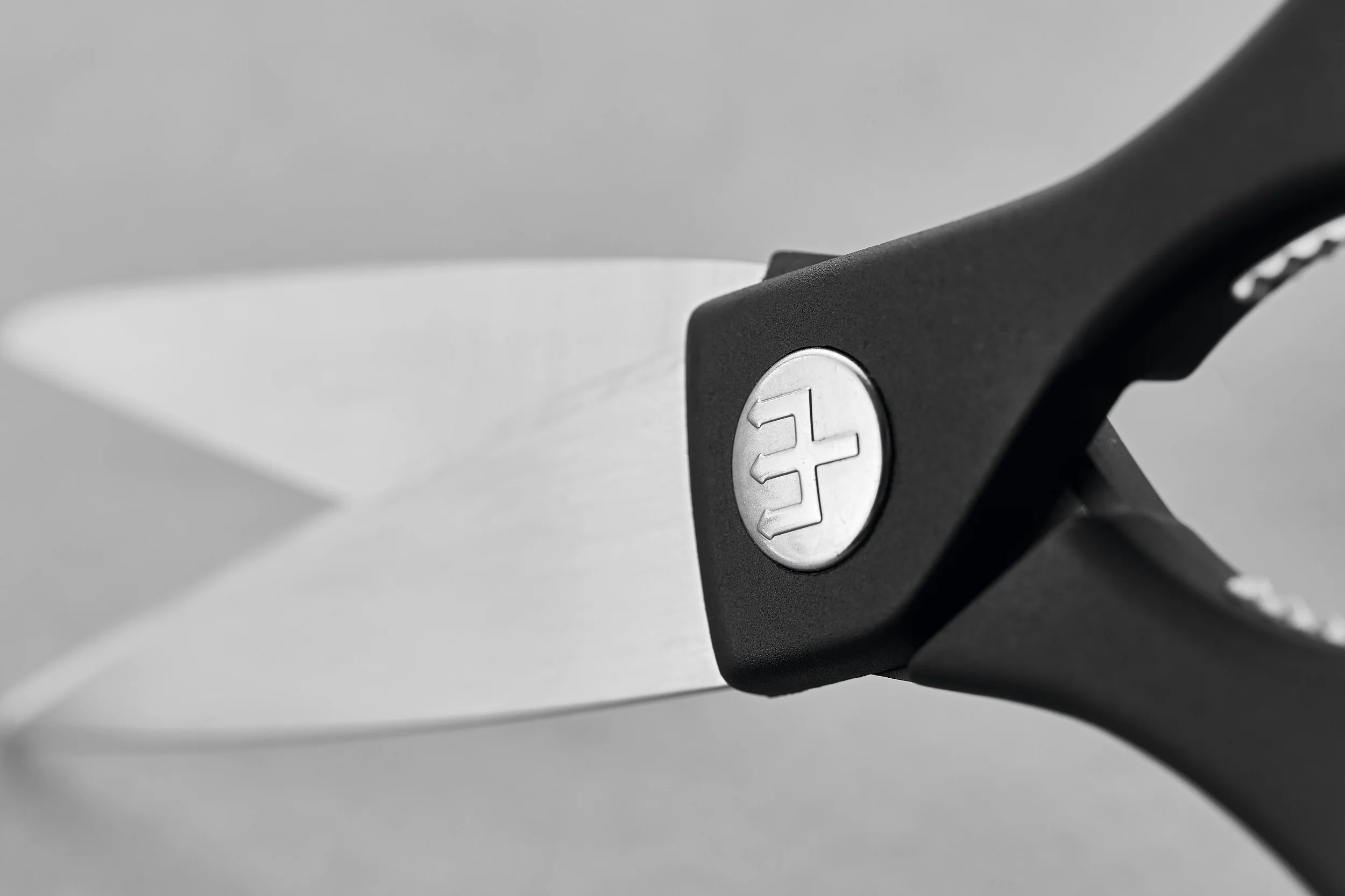 Kitchen Shears 7 cm | 2 inch | Black - Image 2